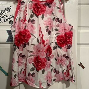 SHEIN NWOT- Pink and White Floral Blouse & Shorts Outfit!